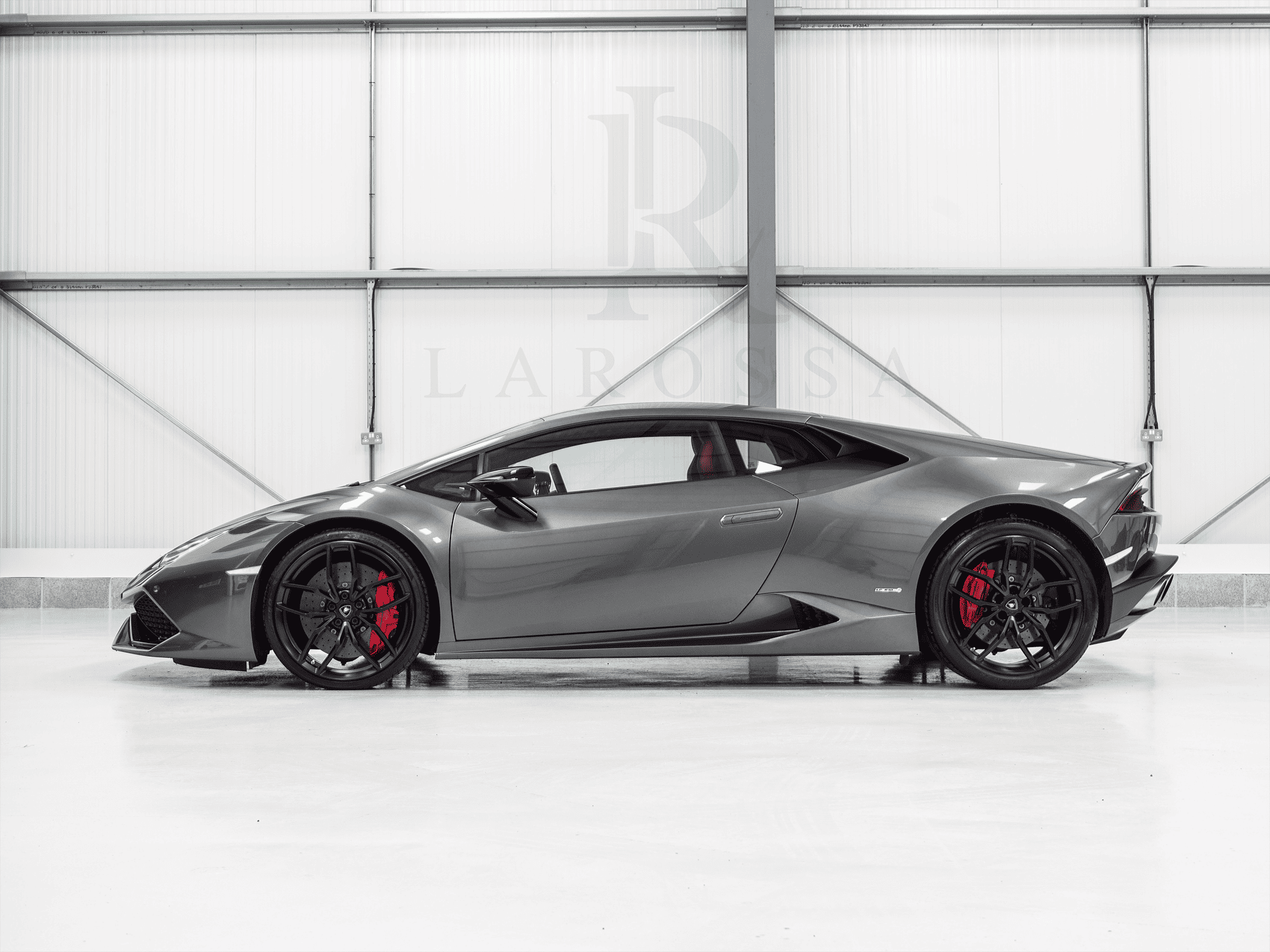 Lamborghini Huracan Silver